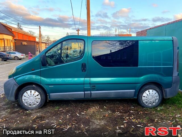 Зелений Опель Віваро, об'ємом двигуна 1.9 л та пробігом 201 тис. км за 5800 $, фото 3 на Automoto.ua