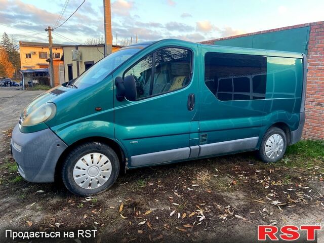 Зелений Опель Віваро, об'ємом двигуна 1.9 л та пробігом 201 тис. км за 5800 $, фото 5 на Automoto.ua