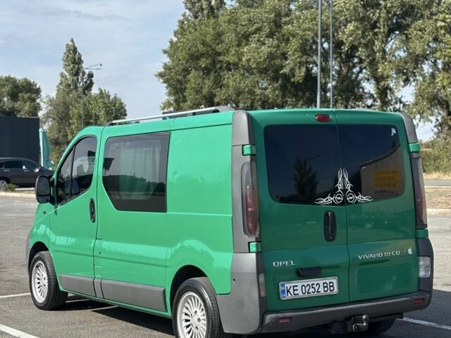 Зелений Опель Віваро, об'ємом двигуна 1.9 л та пробігом 398 тис. км за 6200 $, фото 15 на Automoto.ua