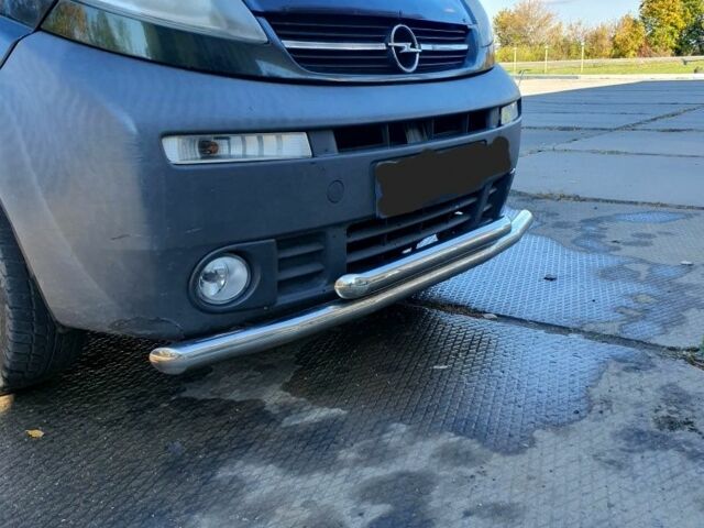 Зеленый Опель Виваро, объемом двигателя 1.9 л и пробегом 320 тыс. км за 7200 $, фото 5 на Automoto.ua