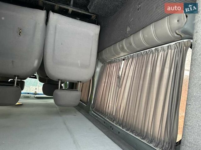 Зеленый Опель Виваро, объемом двигателя 1.9 л и пробегом 360 тыс. км за 6777 $, фото 37 на Automoto.ua