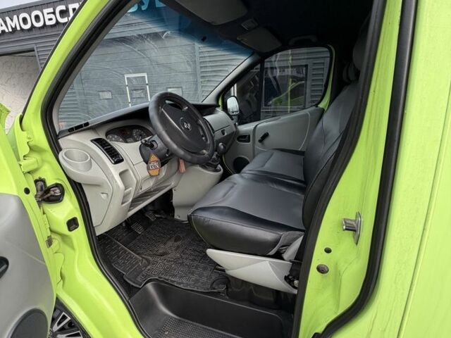 Зелений Опель Віваро, об'ємом двигуна 1.9 л та пробігом 320 тис. км за 8500 $, фото 10 на Automoto.ua