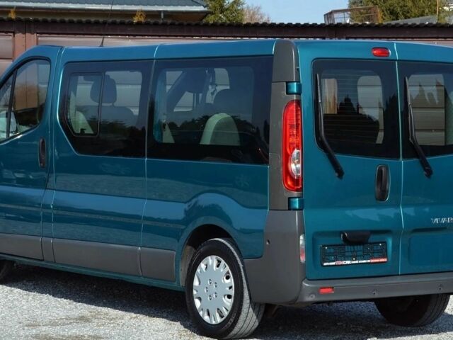 Зеленый Опель Виваро, объемом двигателя 2 л и пробегом 199 тыс. км за 7900 $, фото 21 на Automoto.ua
