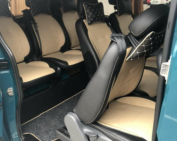 Зеленый Опель Виваро, объемом двигателя 1.6 л и пробегом 300 тыс. км за 14800 $, фото 10 на Automoto.ua