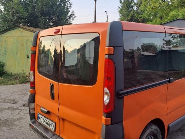 Оранжевый Опель Виваро, объемом двигателя 2 л и пробегом 330 тыс. км за 7100 $, фото 8 на Automoto.ua