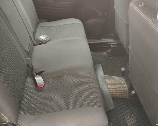 Белый Опель Зафира, объемом двигателя 1.8 л и пробегом 264 тыс. км за 2650 $, фото 2 на Automoto.ua