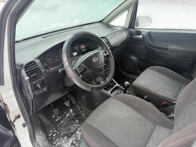 Белый Опель Зафира, объемом двигателя 2 л и пробегом 255 тыс. км за 1800 $, фото 6 на Automoto.ua