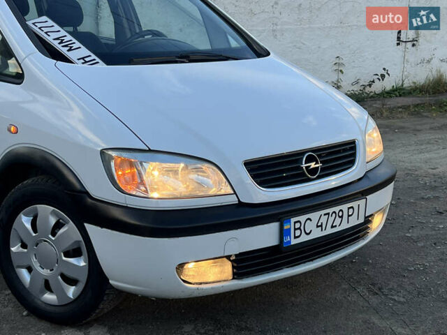 Белый Опель Зафира, объемом двигателя 1.6 л и пробегом 316 тыс. км за 3650 $, фото 10 на Automoto.ua