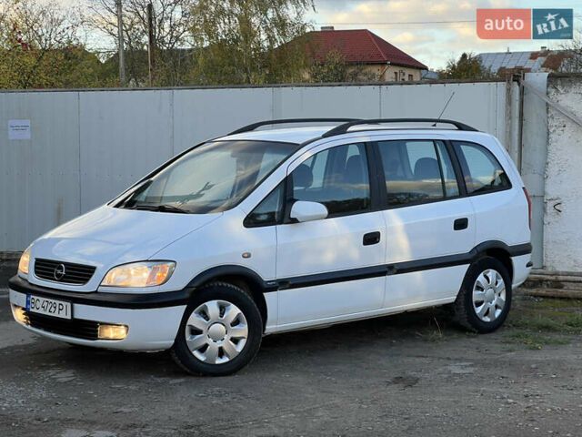 Белый Опель Зафира, объемом двигателя 1.6 л и пробегом 316 тыс. км за 3650 $, фото 1 на Automoto.ua