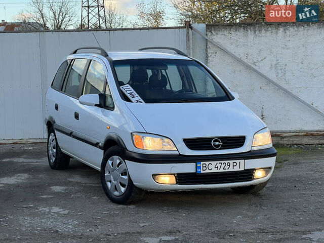 Белый Опель Зафира, объемом двигателя 1.6 л и пробегом 316 тыс. км за 3650 $, фото 6 на Automoto.ua