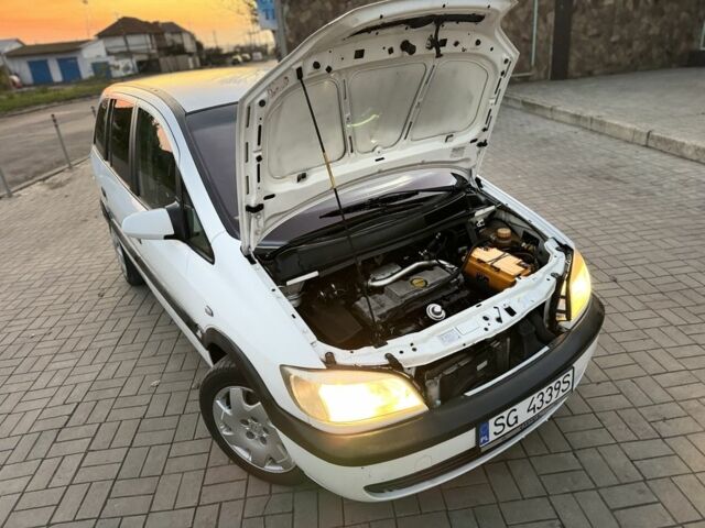 Белый Опель Зафира, объемом двигателя 2 л и пробегом 299 тыс. км за 1999 $, фото 8 на Automoto.ua