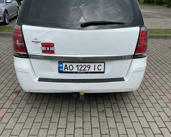 Белый Опель Зафира, объемом двигателя 1.91 л и пробегом 276 тыс. км за 5300 $, фото 12 на Automoto.ua