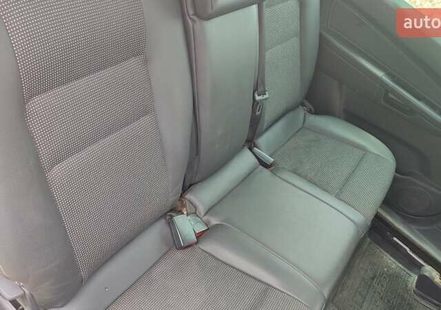 Білий Опель Зафіра, об'ємом двигуна 1.9 л та пробігом 313 тис. км за 4500 $, фото 8 на Automoto.ua