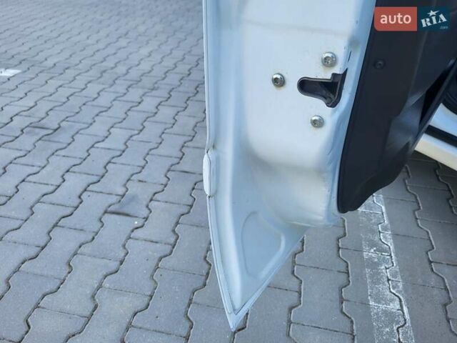 Опель Зафира 2008 в Хмельницком на Automoto.ua Белый Опель Зафира, объемом двигателя 1.8 л и пробегом 298 тыс. км за 5600 $, фото 78 на Automoto.ua