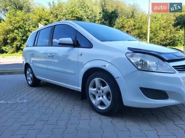 Опель Зафира 2008 в Хмельницком на Automoto.ua Белый Опель Зафира, объемом двигателя 1.8 л и пробегом 298 тыс. км за 5600 $, фото 43 на Automoto.ua