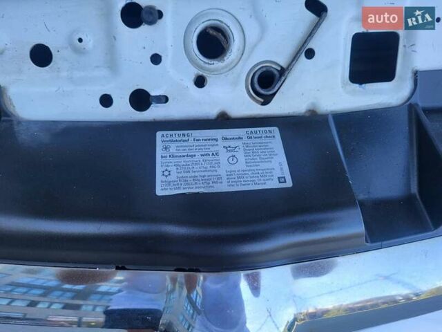 Опель Зафира 2008 в Хмельницком на Automoto.ua Белый Опель Зафира, объемом двигателя 1.8 л и пробегом 298 тыс. км за 5600 $, фото 111 на Automoto.ua