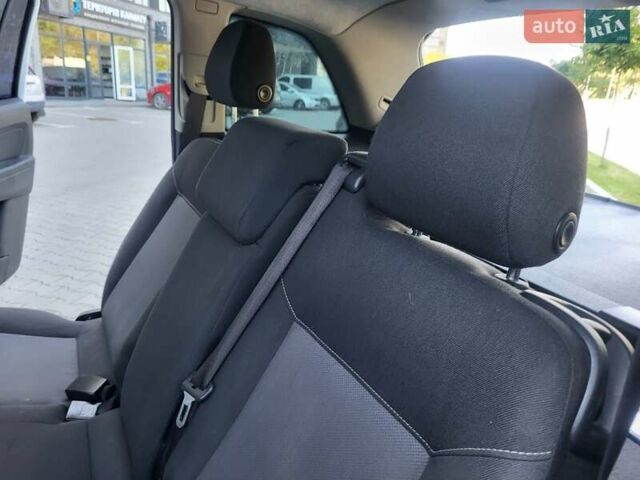 Опель Зафира 2008 в Хмельницком на Automoto.ua Белый Опель Зафира, объемом двигателя 1.8 л и пробегом 298 тыс. км за 5600 $, фото 85 на Automoto.ua