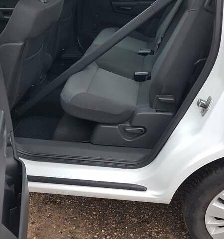 Білий Опель Зафіра, об'ємом двигуна 1.6 л та пробігом 135 тис. км за 5700 $, фото 8 на Automoto.ua