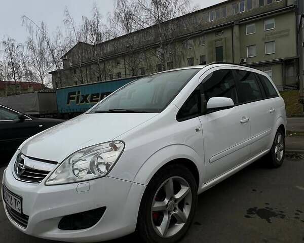 Белый Опель Зафира, объемом двигателя 1.7 л и пробегом 270 тыс. км за 5800 $, фото 7 на Automoto.ua