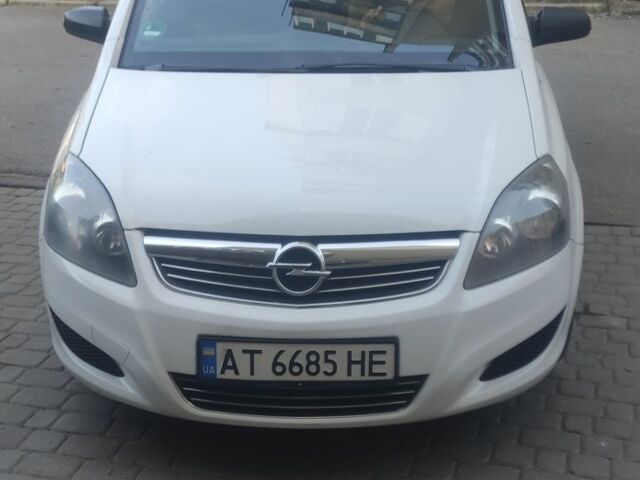 Білий Опель Зафіра, об'ємом двигуна 1.6 л та пробігом 360 тис. км за 4500 $, фото 6 на Automoto.ua
