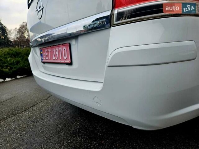 Белый Опель Зафира, объемом двигателя 1.6 л и пробегом 200 тыс. км за 6200 $, фото 34 на Automoto.ua