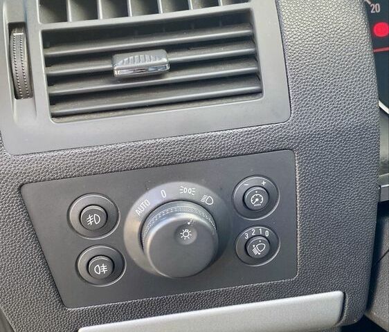 Белый Опель Зафира, объемом двигателя 1.7 л и пробегом 225 тыс. км за 7000 $, фото 13 на Automoto.ua