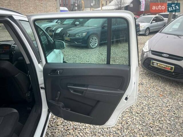 Білий Опель Зафіра, об'ємом двигуна 1.7 л та пробігом 313 тис. км за 6799 $, фото 15 на Automoto.ua