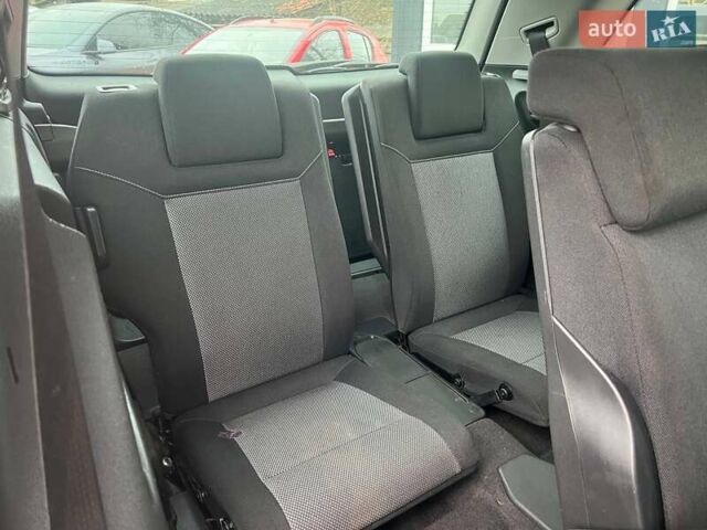 Білий Опель Зафіра, об'ємом двигуна 1.7 л та пробігом 313 тис. км за 6799 $, фото 26 на Automoto.ua