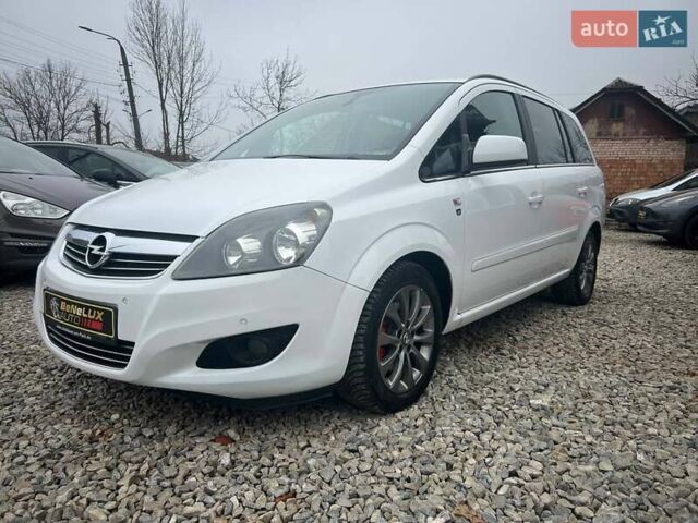 Білий Опель Зафіра, об'ємом двигуна 1.7 л та пробігом 313 тис. км за 6799 $, фото 1 на Automoto.ua