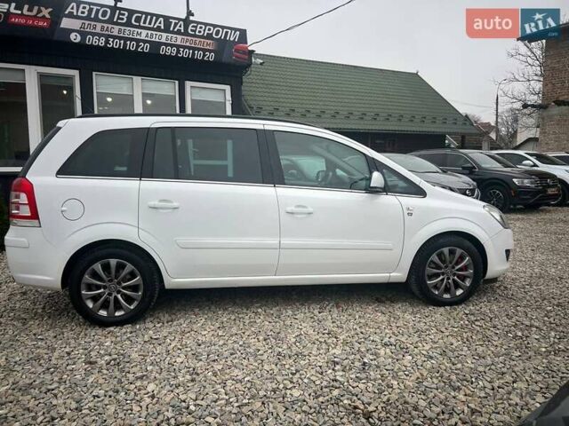 Білий Опель Зафіра, об'ємом двигуна 1.7 л та пробігом 313 тис. км за 6799 $, фото 7 на Automoto.ua