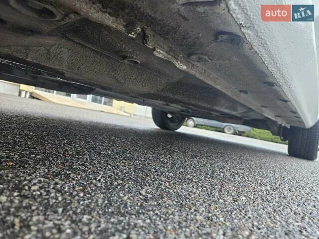 Белый Опель Зафира, объемом двигателя 1.6 л и пробегом 200 тыс. км за 6200 $, фото 27 на Automoto.ua