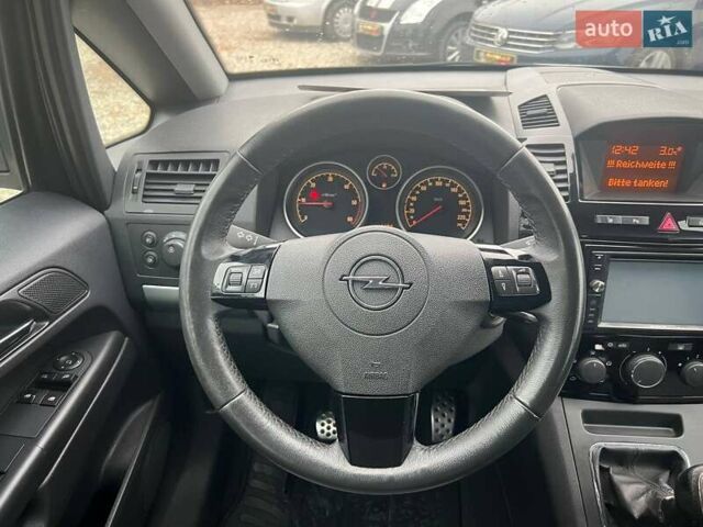 Білий Опель Зафіра, об'ємом двигуна 1.7 л та пробігом 313 тис. км за 6799 $, фото 29 на Automoto.ua
