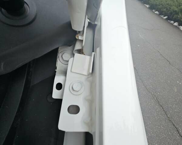 Білий Опель Зафіра, об'ємом двигуна 1.6 л та пробігом 200 тис. км за 6200 $, фото 49 на Automoto.ua