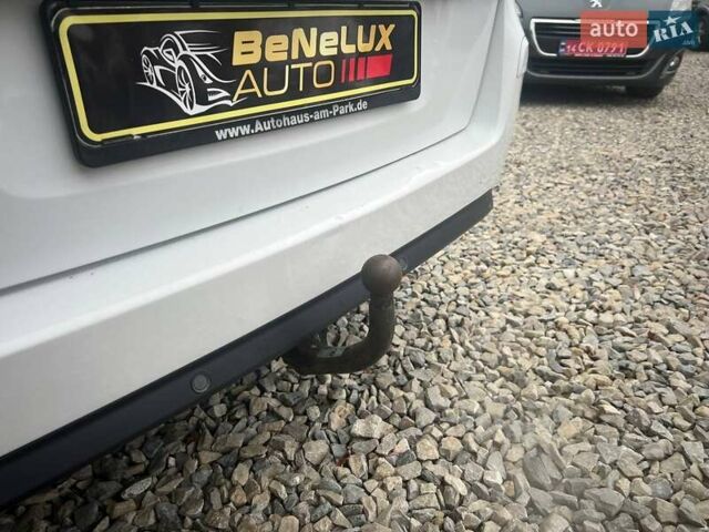 Білий Опель Зафіра, об'ємом двигуна 1.7 л та пробігом 313 тис. км за 6799 $, фото 16 на Automoto.ua