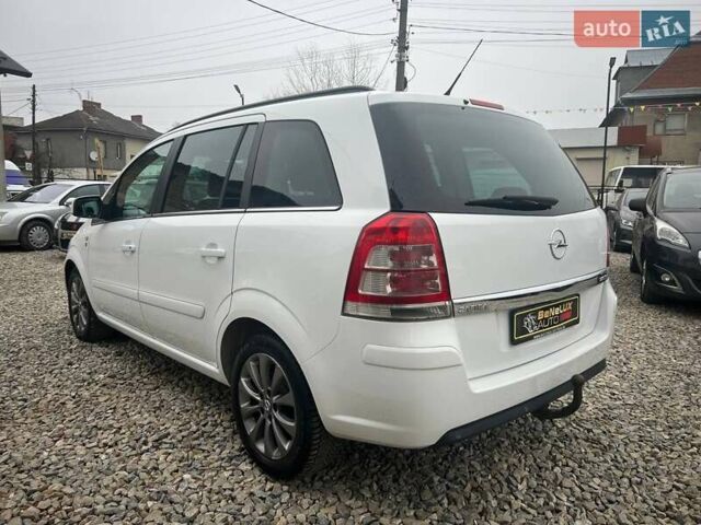Білий Опель Зафіра, об'ємом двигуна 1.7 л та пробігом 313 тис. км за 6799 $, фото 4 на Automoto.ua