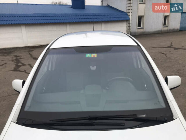 Белый Опель Зафира, объемом двигателя 1.8 л и пробегом 240 тыс. км за 7800 $, фото 18 на Automoto.ua