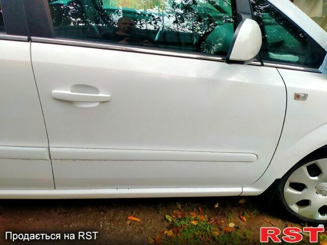 Білий Опель Зафіра, об'ємом двигуна 1.7 л та пробігом 220 тис. км за 6000 $, фото 10 на Automoto.ua