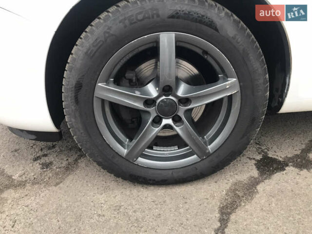 Белый Опель Зафира, объемом двигателя 1.8 л и пробегом 240 тыс. км за 7800 $, фото 19 на Automoto.ua