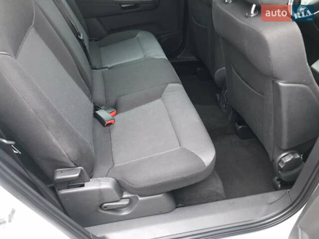 Белый Опель Зафира, объемом двигателя 1.8 л и пробегом 240 тыс. км за 7800 $, фото 44 на Automoto.ua