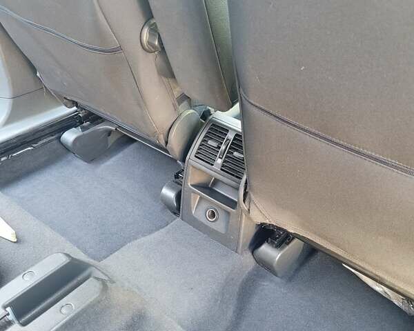 Белый Опель Зафира, объемом двигателя 1.7 л и пробегом 362 тыс. км за 6300 $, фото 8 на Automoto.ua