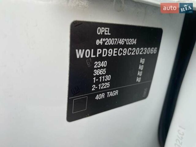 Белый Опель Зафира, объемом двигателя 1.36 л и пробегом 209 тыс. км за 10500 $, фото 32 на Automoto.ua