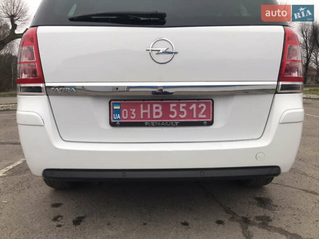 Белый Опель Зафира, объемом двигателя 1.8 л и пробегом 240 тыс. км за 7800 $, фото 24 на Automoto.ua