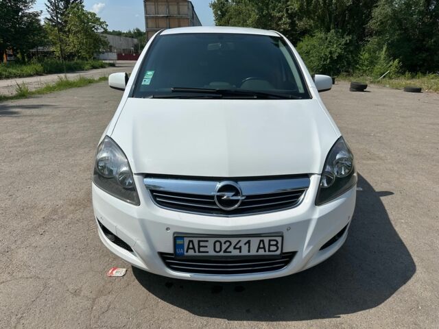 Білий Опель Зафіра, об'ємом двигуна 1.6 л та пробігом 185 тис. км за 6500 $, фото 1 на Automoto.ua
