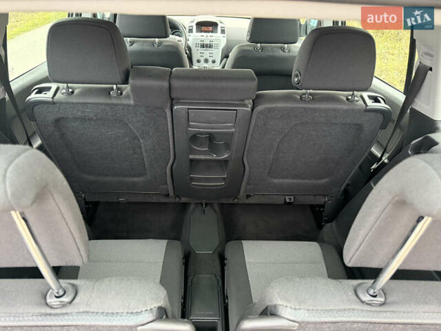 Белый Опель Зафира, объемом двигателя 1.6 л и пробегом 173 тыс. км за 7999 $, фото 31 на Automoto.ua