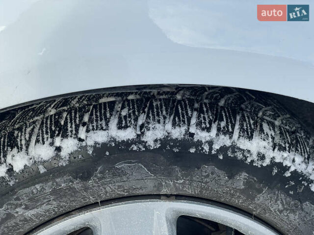 Білий Опель Зафіра, об'ємом двигуна 1.8 л та пробігом 238 тис. км за 6700 $, фото 18 на Automoto.ua