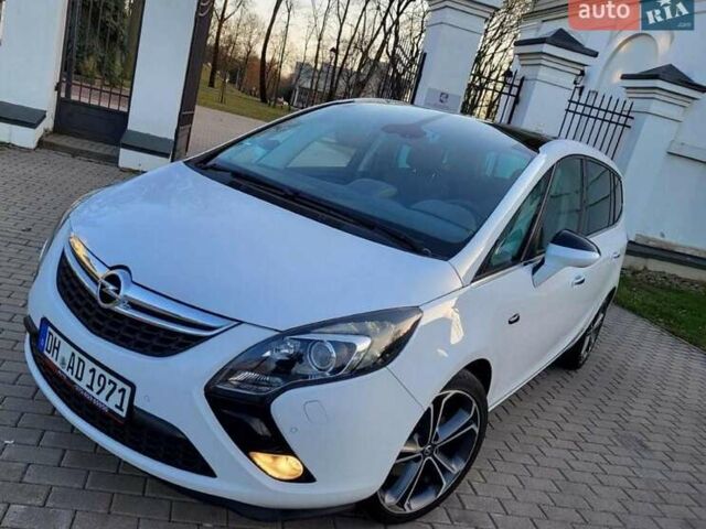 Білий Опель Зафіра, об'ємом двигуна 2 л та пробігом 288 тис. км за 6800 $, фото 1 на Automoto.ua