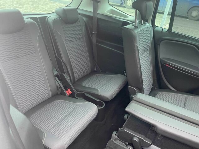 Белый Опель Зафира, объемом двигателя 2 л и пробегом 187 тыс. км за 8975 $, фото 8 на Automoto.ua