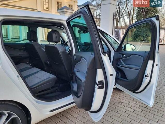 Білий Опель Зафіра, об'ємом двигуна 2 л та пробігом 288 тис. км за 6800 $, фото 16 на Automoto.ua