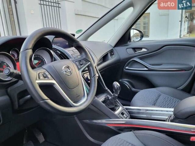 Білий Опель Зафіра, об'ємом двигуна 2 л та пробігом 288 тис. км за 6800 $, фото 14 на Automoto.ua