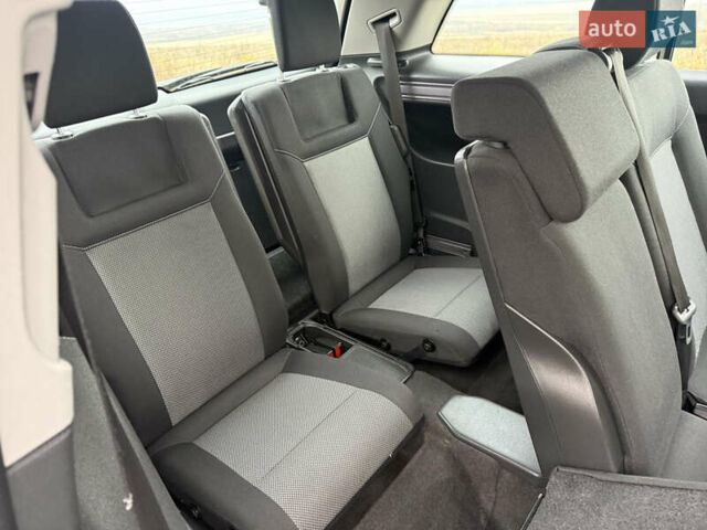 Белый Опель Зафира, объемом двигателя 1.6 л и пробегом 173 тыс. км за 7999 $, фото 34 на Automoto.ua
